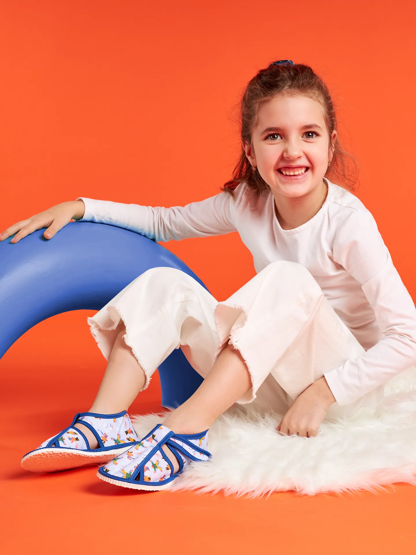 Pantoufles à bout fermé pour enfants Hiver avec un bonhomme de neige - Image 5