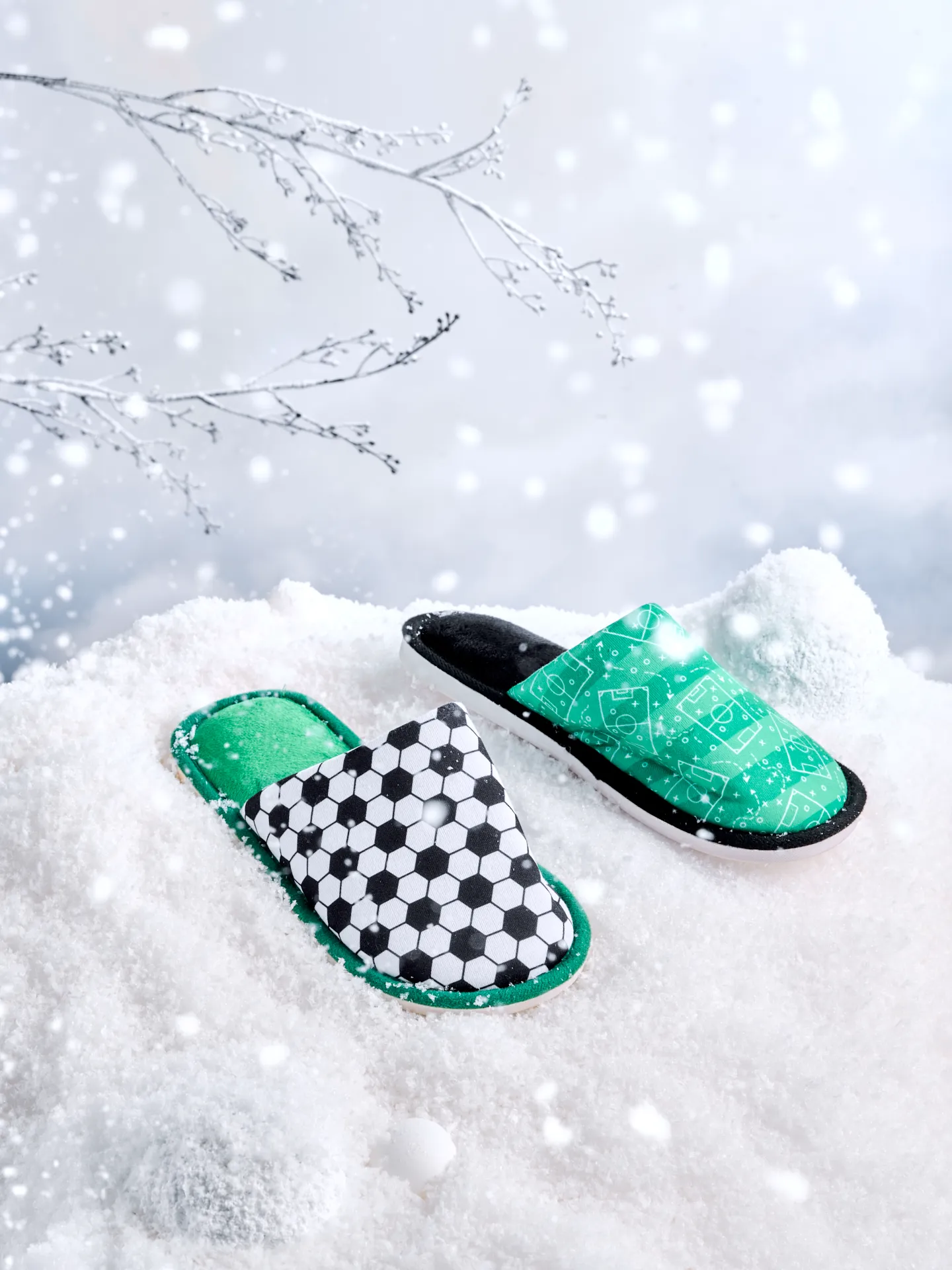 Pantoufles rigolotes Terrain de football - Image 6